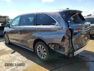 2021 Toyota Sienna XLE with VIN 5TDYSKFC3MS018859, listed as a Copart auction lot 55819654 with 89,399 mi miles and Salvage title. Bid and sale history available at DreamBid. Image 2.