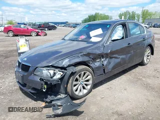 2006 BMW 3 Series 330xi с VIN WBAVD33566KL53162, выставлен на аукционе IAAI как лот 42301284 с пробегом 158 000 миль миль и . История ставок и продаж доступна на DreamBid. Изображение 2.