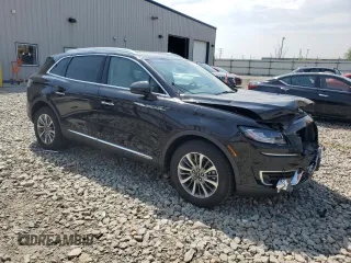 2020 Lincoln Nautilus Reserve with VIN 2LMPJ8K92LBL02561, listed as a Copart auction lot 59855385 with 29,622 mi miles and Salvage title. Bid and sale history available at DreamBid. Image 4.
