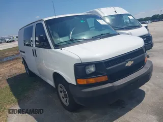 2014 Chevrolet Express Cargo Van with VIN 1GCSGAFX6E1157757, listed as a IAAI auction lot 41937846 with 231,814 mi miles. Bid and sale history available at carsss.com. Image 1.