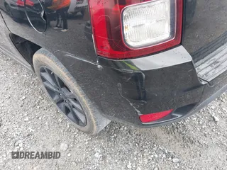 2014 Jeep Compass Sport with VIN 1C4NJCBA9ED823228, listed as a IAAI auction lot 41714992 with 168,996 mi miles. Bid and sale history available at carsss.com. Image 6.