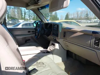 2002 Chevrolet Suburban LS with VIN 1GNFK16ZX2J168829, listed as a IAAI auction lot 41753506 with 1 mi miles. Bid and sale history available at carsss.com. Image 5.