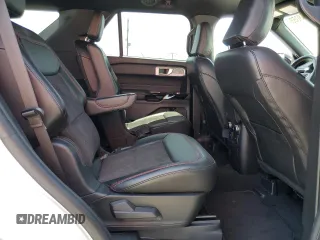 2024 Ford Explorer ST-Line с VIN 1FMSK7KH6RGA79673, выставлен на аукционе Copart как лот 56768055 с пробегом 14 878 миль миль и Списание • Salvage title. История ставок и продаж доступна на DreamBid. Изображение 11.