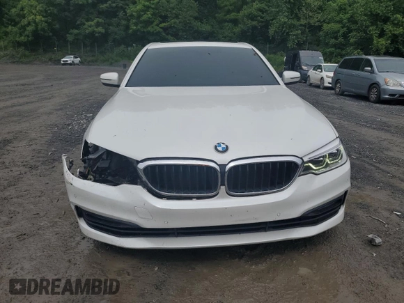 2017 BMW 5 Series 540i with VIN WBAJE5C38HG914361, listed as a Copart auction lot 59929095 with 89,496 mi miles and Non repairable. Bid and sale history available at DreamBid. Image 5.