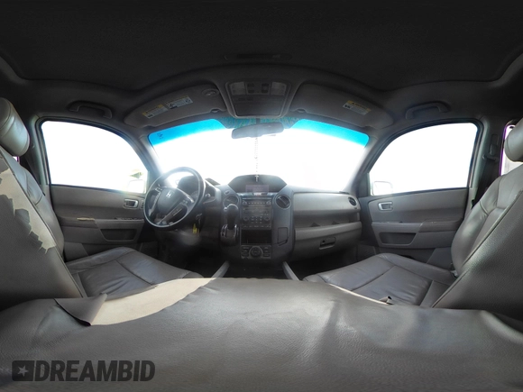 2013 Honda Pilot Touring with VIN 5FNYF3H95DB031130, listed as a IAAI auction lot 42669792 with 255,280 mi miles and . Bid and sale history available at DreamBid. Image 18.