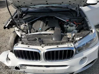 2017 BMW X6 sDrive35i z VIN 5UXKU0C36H0G68031, wystawiony jako Copart lot #52830915 z przebiegiem 67 224 mil mil oraz Szkoda całkowita • Salvage title. Historia ofert i sprzedaży dostępna na DreamBid. Obrazek 12.