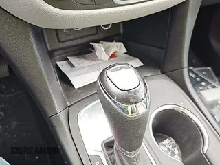 2020 Chevrolet Equinox LT z VIN 2GNAXJEV9L6155319, wystawiony jako IAAI lot #42575790 z przebiegiem 84 186 mil mil oraz . Historia ofert i sprzedaży dostępna na DreamBid. Obrazek 5.