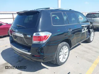 2013 Toyota Highlander Limited with VIN JTEDC3EH5D2013275, listed as a IAAI auction lot 42554477 with 161,252 mi miles and . Bid and sale history available at DreamBid. Image 4.
