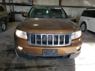 2011 Jeep Grand Cherokee Laredo with VIN 1J4RR4GG6BC675290, listed as a Copart auction lot 47627585 with 142,195 mi miles and Salvage Title. Bid and sale history available at carsss.com. Image 5.