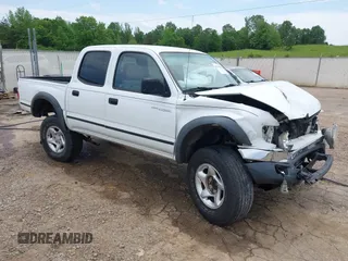 2001 Toyota Tacoma PreRunner z VIN 5TEGN92N11Z738985, wystawiony jako IAAI lot #42145856 z przebiegiem 385 673 mil mil oraz . Historia ofert i sprzedaży dostępna na DreamBid. Obrazek 1.