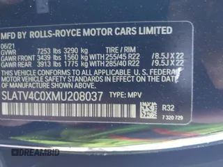 2021 Rolls-Royce Cullinan z VIN SLATV4C0XMU208037, wystawiony jako IAAI lot #41402539 z przebiegiem 27 057 mil mil oraz . Historia ofert i sprzedaży dostępna na DreamBid. Obrazek 9.