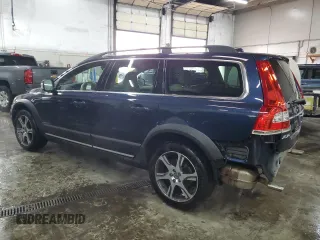 2014 Volvo XC70 T6 with VIN YV4902BZ8E1179756, listed as a Copart auction lot 44568785 with 49,016 mi miles and Salvage Title. Bid and sale history available at DreamBid. Image 2.