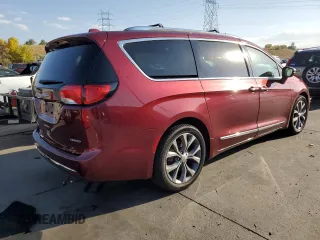 2018 Chrysler Pacifica Limited z VIN 2C4RC1GG1JR252550, wystawiony jako Copart lot #76137964 z przebiegiem 184 072 mil mil oraz Szkoda całkowita • Salvage title. Historia ofert i sprzedaży dostępna na DreamBid. Obrazek 3.