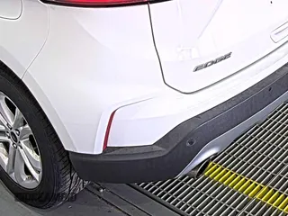 2019 Ford Edge SEL with VIN 2FMPK3J9XKBC37759, listed as a IAAI auction lot 42666643 with 103,812 mi miles and . Bid and sale history available at DreamBid. Image 8.