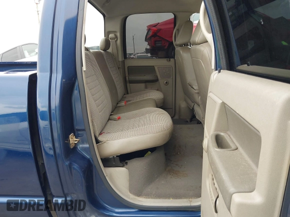 2007 Dodge 1500 ST z VIN 1D7HA18K57J562577, wystawiony jako IAAI lot #42355951 z przebiegiem 190 791 mil mil oraz . Historia ofert i sprzedaży dostępna na DreamBid. Obrazek 8.