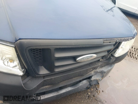 2008 Ford F-150 XL with VIN 1FTRF12238KB73263, listed as a IAAI auction lot 41716187 with Not Provided miles. Bid and sale history available at carsss.com. Image 12.