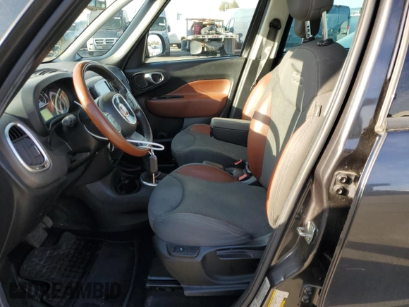 2014 FIAT 500L Trekking with VIN ZFBCFADH1EZ008194, listed as a Copart auction lot 81557024 with 122,859 mi miles and Clean Title. Bid and sale history available at DreamBid. Image 7.