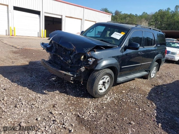 2002 Toyota Sequoia Limited with VIN 5TDBT48A02S132633, listed as a IAAI auction lot 41649586 with 291,269 mi miles. Bid and sale history available at carsss.com. Image 2.