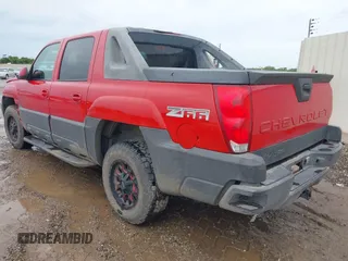 2004 Chevrolet Avalanche Z66 z VIN 3GNEC12T84G293729, wystawiony jako IAAI lot #42301115 z przebiegiem 236 861 mil mil oraz . Historia ofert i sprzedaży dostępna na DreamBid. Obrazek 3.