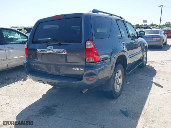 2007 Toyota 4Runner SR5 with VIN JTEZU14R578083877, listed as a IAAI auction lot 42015656 with 186,700 mi miles. Bid and sale history available at carsss.com. Image 4.