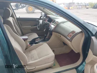 2003 Honda Accord LX z VIN JHMCM56313C053632, wystawiony jako IAAI lot #42094825 z przebiegiem 209 612 mil mil oraz . Historia ofert i sprzedaży dostępna na DreamBid. Obrazek 5.