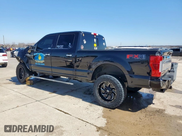 2018 Ford Super Duty F-250 SRW XL with VIN 1FT7W2BT4JEB15852, listed as a Copart auction lot 47739045 with 182,109 mi miles and Salvage Title. Bid and sale history available at carsss.com. Image 2.