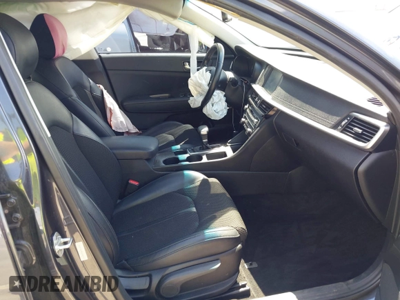 2019 Kia Optima LX with VIN 5XXGT4L39KG290775, listed as a IAAI auction lot 42034654 with 79,442 mi miles. Bid and sale history available at carsss.com. Image 5.