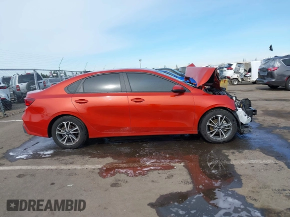 2022 Kia Forte LXS with VIN 3KPF24AD8NE466318, listed as a IAAI auction lot 41567083 with 60,633 mi miles. Bid and sale history available at carsss.com. Image 14.