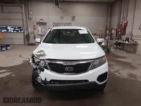2011 Kia Sorento LX with VIN 5XYKTCA14BG007524, listed as a IAAI auction lot 41251094 with 150,053 mi miles. Bid and sale history available at carsss.com. Image 13.