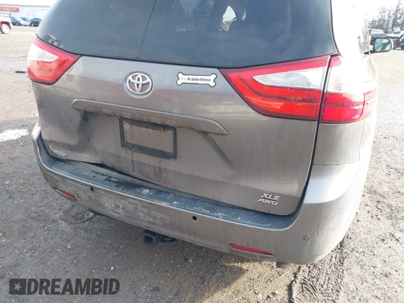 2015 Toyota Sienna Ltd with VIN 5TDDK3DC3FS124321, listed as a IAAI auction lot 41603367 with 120,922 mi miles. Bid and sale history available at carsss.com. Image 17.
