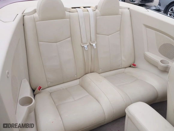 2008 Chrysler Sebring Limited with VIN 1C3LC65M28N268411, listed as a IAAI auction lot 41877805 with 110,886 mi miles. Bid and sale history available at carsss.com. Image 8.