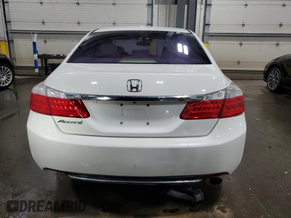 2015 Honda Accord EX-L z VIN 1HGCR2F81FA131728, wystawiony jako Copart lot #57579225 z przebiegiem 168 634 mil mil oraz Szkoda całkowita • Salvage title. Historia ofert i sprzedaży dostępna na DreamBid. Obrazek 6.