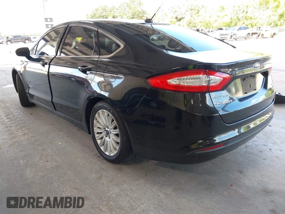 2015 Ford Fusion SE Hybrid with VIN 3FA6P0LU5FR102185, listed as a IAAI auction lot 42453553 with 172,230 mi miles and . Bid and sale history available at DreamBid. Image 3.