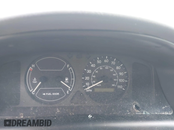 2001 Chevrolet Prizm z VIN 1Y1SK52851Z423703, wystawiony jako IAAI lot #42169702 z przebiegiem Nie podano mil oraz . Historia ofert i sprzedaży dostępna na DreamBid. Obrazek 16.