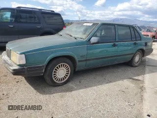 1994 Volvo 900 Action z VIN YV1JS8319R1170313, wystawiony jako Copart lot #51833705 z przebiegiem 224 375 mil mil oraz Tytuł czysty. Historia ofert i sprzedaży dostępna na DreamBid. Obrazek 1.