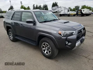2022 Toyota 4Runner TRD Off Road with VIN JTEPU5JRXN6007051, listed as a Copart auction lot 60082665 with 59,737 mi miles and Salvage title. Bid and sale history available at DreamBid. Image 4.