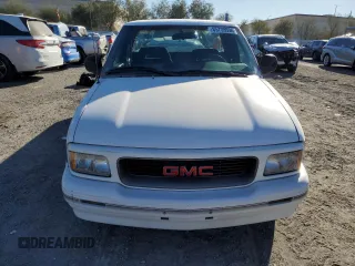 1996 GMC Sonoma SLS with VIN 1GTCS1940T8533121, listed as a Copart auction lot 85739534 with 162,713 mi miles and Salvage Title. Bid and sale history available at carsss.com. Image 5.