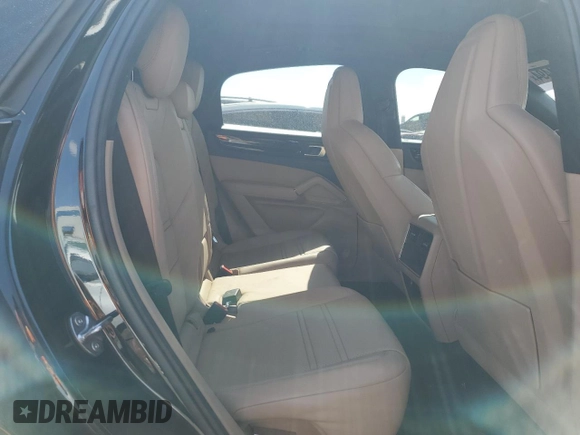 2021 Porsche Cayenne with VIN WP1BA2AY5MDA43509, listed as a Copart auction lot 76354494 with 37,077 mi miles and Salvage title. Bid and sale history available at DreamBid. Image 10.