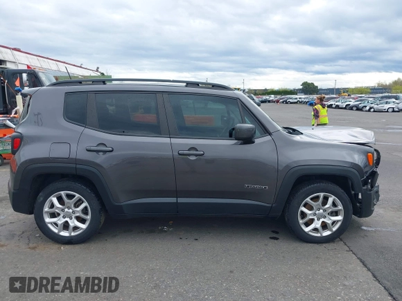 2018 Jeep Renegade Altitude z VIN ZACCJABB7JPH23676, wystawiony jako IAAI lot #41885158 z przebiegiem 116 314 mil mil oraz . Historia ofert i sprzedaży dostępna na DreamBid. Obrazek 13.