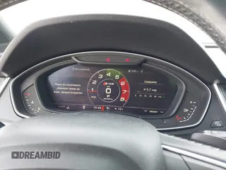 2018 Audi SQ5 Premium Plus z VIN WA1A4AFY1J2169617, wystawiony jako IAAI lot #41619017 z przebiegiem 53 477 mil mil oraz . Historia ofert i sprzedaży dostępna na DreamBid. Obrazek 7.
