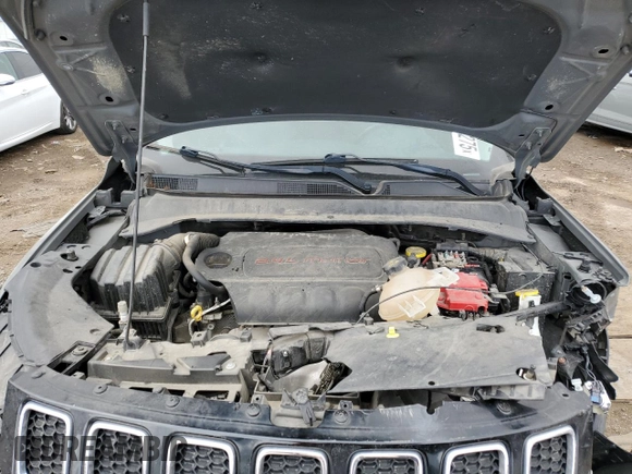 2021 Jeep Compass Limited z VIN 3C4NJDCB0MT515175, wystawiony jako Copart lot #51680275 z przebiegiem 93 727 mil mil oraz Szkoda całkowita • Salvage title. Historia ofert i sprzedaży dostępna na DreamBid. Obrazek 12.