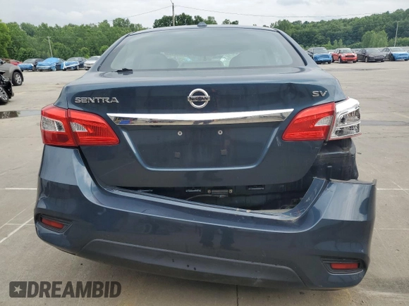 2017 Nissan Sentra SV z VIN 3N1AB7AP9HY357197, wystawiony jako Copart lot #58762495 z przebiegiem 68 998 mil mil oraz Szkoda całkowita • Salvage title. Historia ofert i sprzedaży dostępna na DreamBid. Obrazek 6.