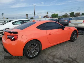 2017 Toyota 86 with VIN JF1ZNAA15H8708415, listed as a Copart auction lot 85242424 with 137,942 mi miles and Clean Title. Bid and sale history available at carsss.com. Image 3.