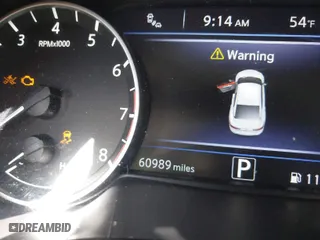2019 Nissan Maxima SV with VIN 1N4AA6AV5KC384122, listed as a IAAI auction lot 41749785 with 60,989 mi miles. Bid and sale history available at carsss.com. Image 16.