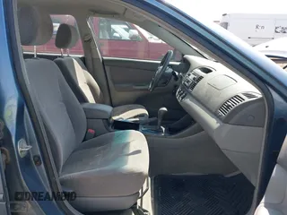 2004 Toyota Camry LE z VIN JTDBE32K140260522, wystawiony jako IAAI lot #42476400 z przebiegiem 152 466 mil mil oraz . Historia ofert i sprzedaży dostępna na DreamBid. Obrazek 5.