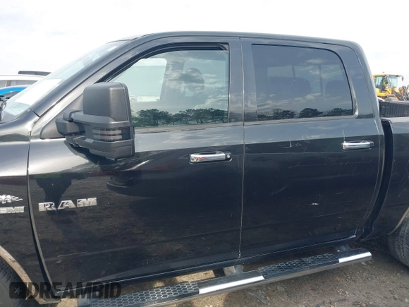 2010 Dodge 1500 SLT with VIN 1D7RB1CT2AS105261, listed as a IAAI auction lot 41850995 with 273,234 mi miles and . Bid and sale history available at carsss.com. Image 15.