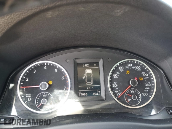 2016 Volkswagen Tiguan SEL with VIN WVGAV7AX8GW581339, listed as a Copart auction lot 52997855 with 47,096 mi miles and Salvage Title. Bid and sale history available at DreamBid. Image 9.