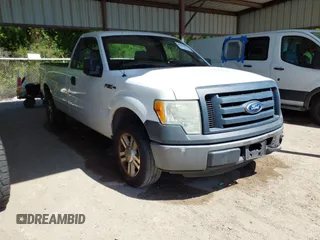 2011 Ford F-150 XL with VIN 1FTMF1CM5BKD38764, listed as a IAAI auction lot 42004231 with 526,556 mi miles. Bid and sale history available at carsss.com. Image 1.