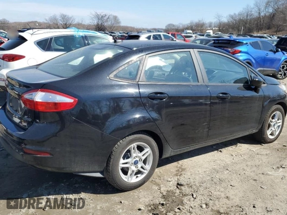 2019 Ford Fiesta SE z VIN 3FADP4BJXKM119240, wystawiony jako Copart lot #46414295 z przebiegiem 87 344 mil mil oraz Nie do naprawy • Non repairable. Historia ofert i sprzedaży dostępna na DreamBid. Obrazek 3.