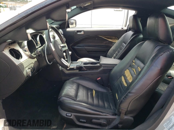 2006 Ford Mustang GT Deluxe with VIN 1ZVHT82H165193456, listed as a Copart auction lot 70402844 with 150,388 mi miles and Non repairable. Bid and sale history available at DreamBid. Image 7.